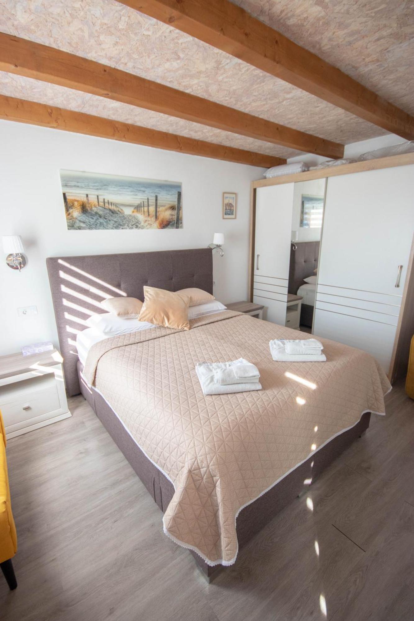 A&D Apartments Rovinj Luaran gambar
